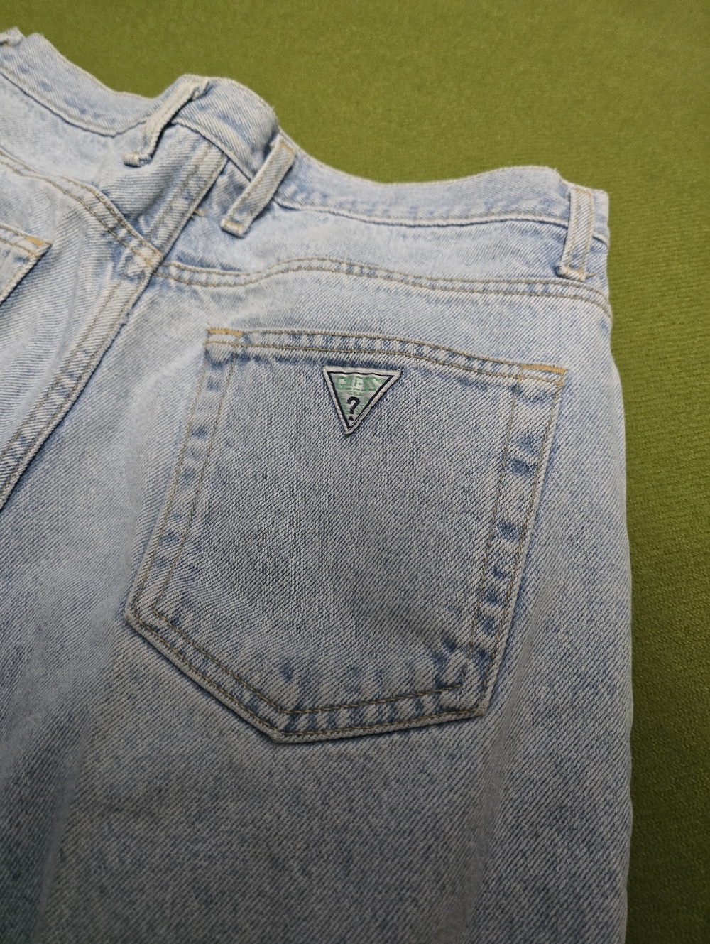 Vintage Guess Light Blue Denim Jeans with Green Logo Accents